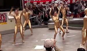 Japanese goldpowder sexy dance