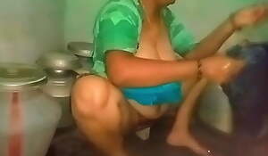 Priyanka washing say no to dress at home