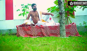 Kharoosh Jamindaar Sex encircling his Kamwali Bai Openly ( Clear Hindi Audio )