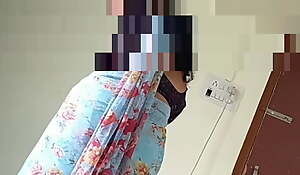 Desi bhabhi Saree blouse and bra wearing decree of devar