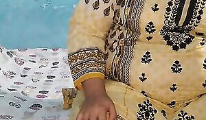 Neighbor schoolboy Pakistani desi hot aunty Ki Chudai - Aria Mia (Hindi coda cudi)