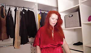 "Here anent the pantry, no person will see us Fucking" - Secret Sex with Busty Stepmom