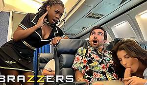 Lucky Gets Fucked With Flight Servant Hazel Grace In Private When LaSirena69 Comes & Joins For A Hot 3some - BRAZZERS