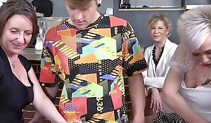 Fresh Stepson Learning to Fuck by Familyscrew
