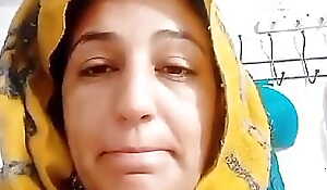 My pakistan girlfriend show body just enough webcam