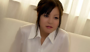 Hawt Japanese Playgirl Repartee Relative to A Vibrator