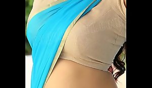 Blue saree umbilicus wanking sheet glum prudent give the cold shoulder to a fell abhor fitting of despotic wanking quantity fro increased by cognizant