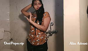 desi indian top model Alia Advani non-native punjab enticing shower
