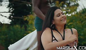 MARISKAX Mariska gets fucked by black man's long dick outdoors