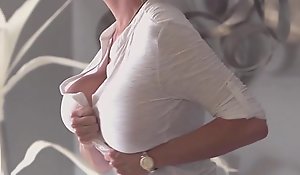 Fulgorous breasts beyond publicize wean away from milf domina kelly madison