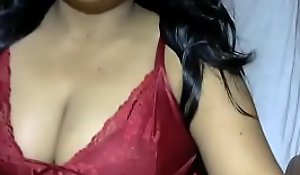 Indian bhabi live video sex chat - www.JuicyGirlCams.com
