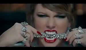 (VÍDEO-RESGATE # 9) The Occult together with Sinister Details in Taylor Swift's Become available What You Made Me Carry through (Isaac Weishaupt / Illuminati Watcher)