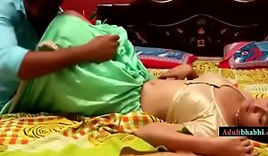 Indian Sneha Bhabhi ne diya devar ko mauka.adultbahbi porn
