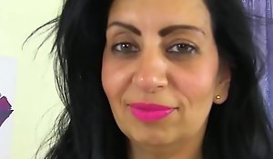 English milf CandyLips pleasures will not hear of mature cunt in tights