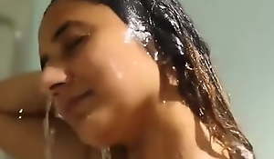 Pooja Laxmi Joshi Shower mainly Her, Fliz Movies