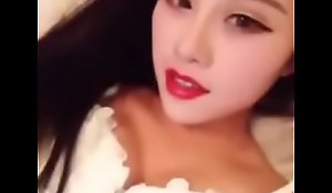 Chinese girl seduce on bed  [ AsiGirl porn video  ]