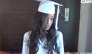 Black Teen Gets Fucked After Graduation Cam4 - Shaundam