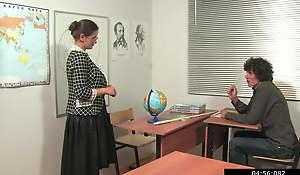 Russian teachers prefer adventitious lessons with lagging students 1