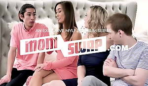 Mummy Slut Sheena Ryder Gets Sloppy Load Up In Her Succulent Cunt